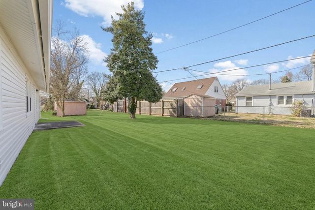 7 STERLING LN, Willingboro, NJ 08046