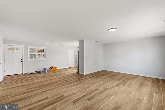 7 STERLING LN, Willingboro, NJ 08046