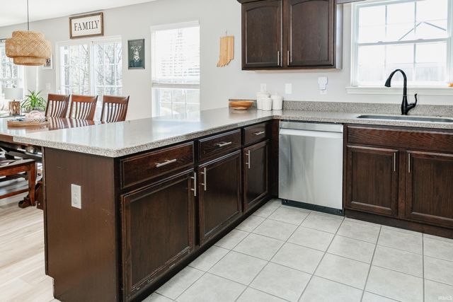 718 E Appomatox Court, Ellettsville, IN 47429