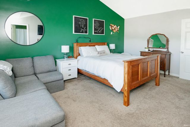 718 E Appomatox Court, Ellettsville, IN 47429