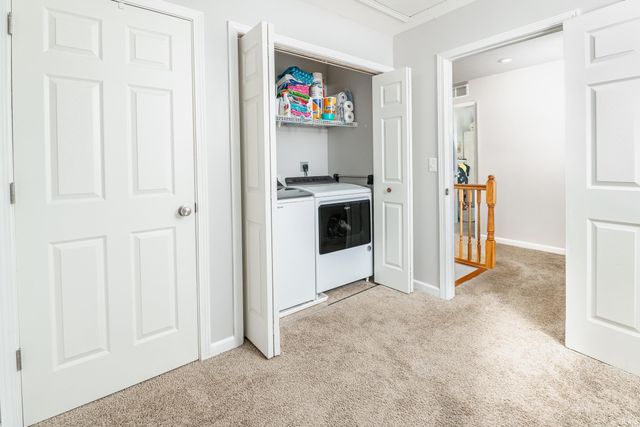 718 E Appomatox Court, Ellettsville, IN 47429