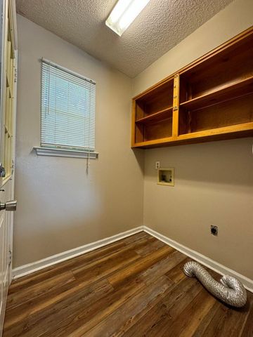 1620 Hickory Place, Chattanooga, TN 37404