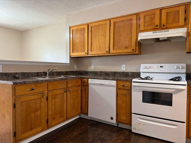 1620 Hickory Place, Chattanooga, TN 37404