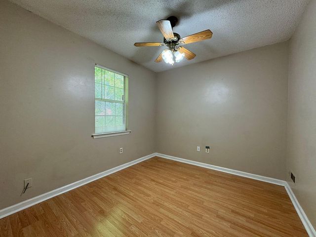 1620 Hickory Place, Chattanooga, TN 37404