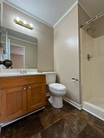 1620 Hickory Place, Chattanooga, TN 37404