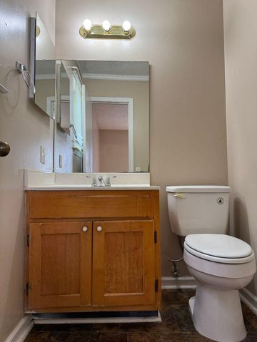 1620 Hickory Place, Chattanooga, TN 37404