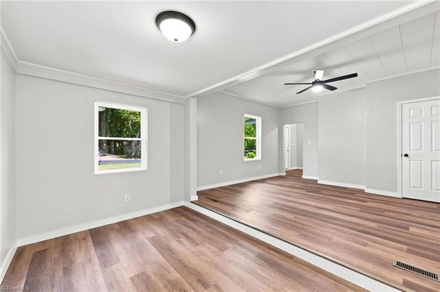 1108 Hawthorne Lane, Burlington, NC 27215