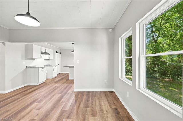1108 Hawthorne Lane, Burlington, NC 27215
