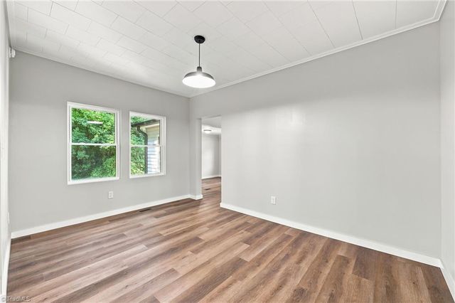 1108 Hawthorne Lane, Burlington, NC 27215