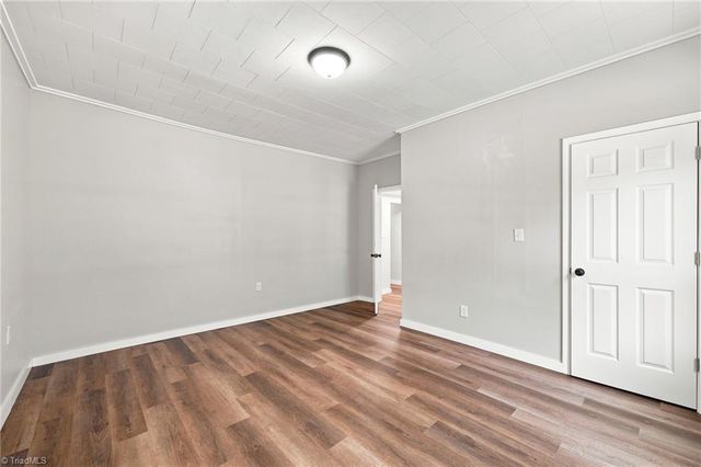 1108 Hawthorne Lane, Burlington, NC 27215