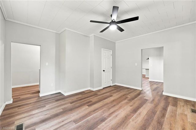 1108 Hawthorne Lane, Burlington, NC 27215