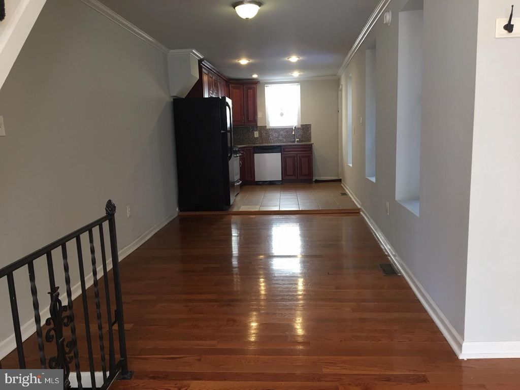 1238 S 20TH ST, PHILADELPHIA, PA 19146 — photo 2