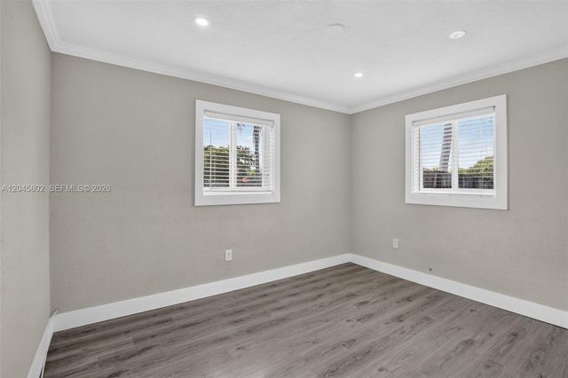 1300 N 70th Terrace, Hollywood, FL 33024