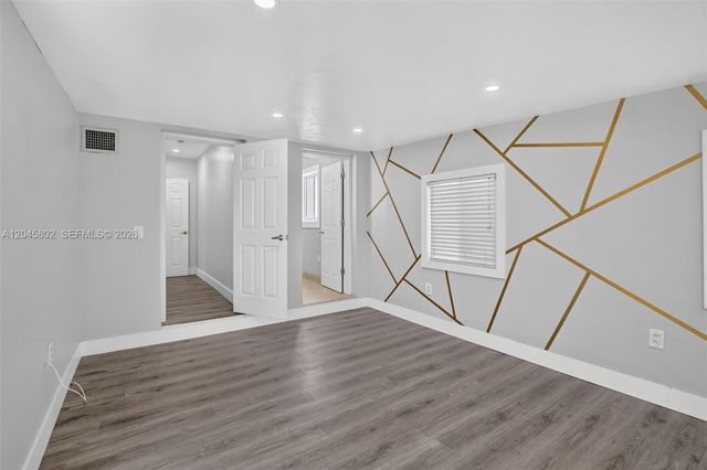 1300 N 70th Terrace, Hollywood, FL 33024