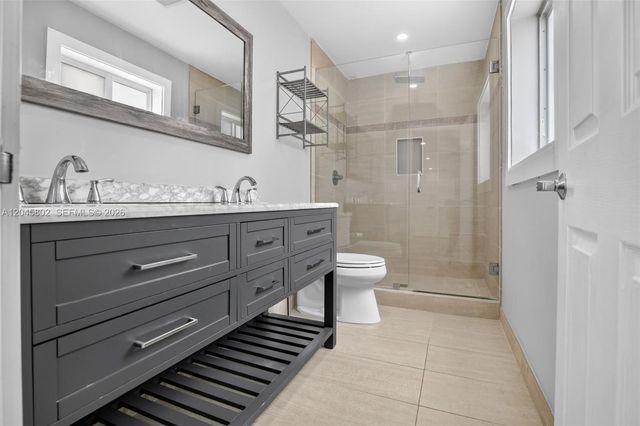 1300 N 70th Terrace, Hollywood, FL 33024