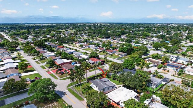1300 N 70th Terrace, Hollywood, FL 33024