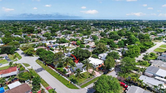 1300 N 70th Terrace, Hollywood, FL 33024