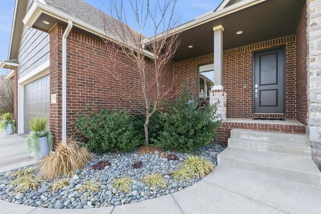 3232 N Shefford St, Wichita, KS 67205