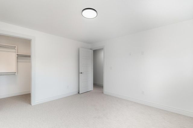 3232 N Shefford St, Wichita, KS 67205