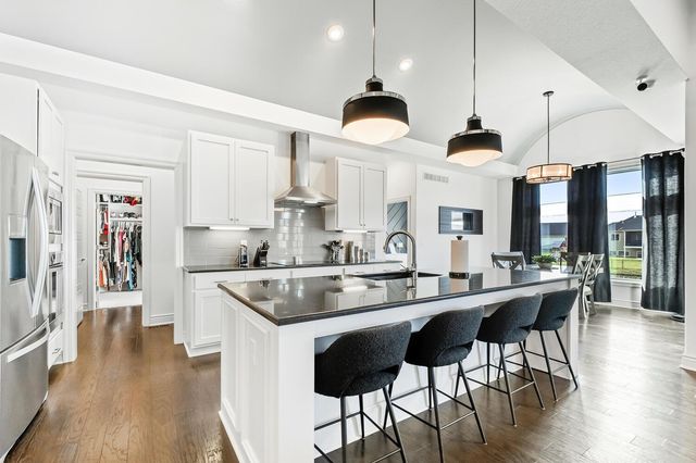 3232 N Shefford St, Wichita, KS 67205