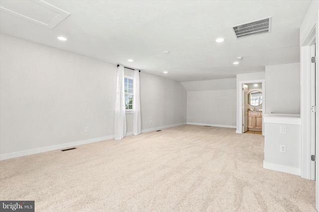 121-B HAGEN DR, Bensalem, PA 19020