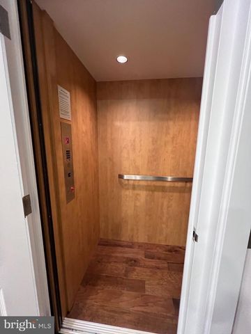 121-B HAGEN DR, Bensalem, PA 19020