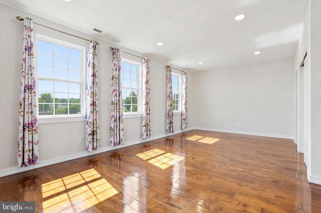 121-B HAGEN DR, Bensalem, PA 19020