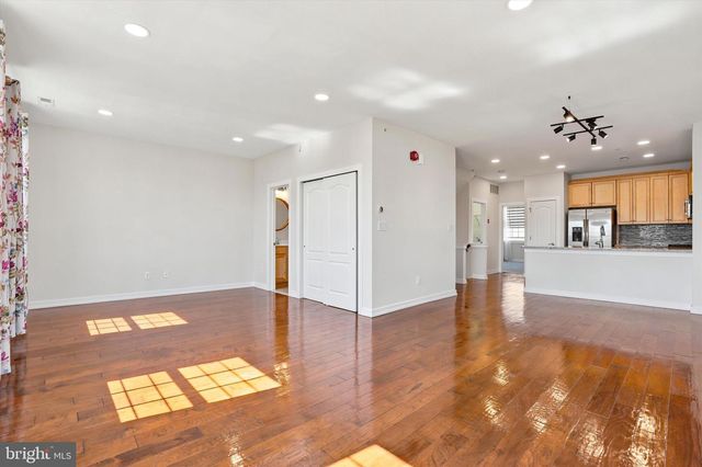 121-B HAGEN DR, Bensalem, PA 19020