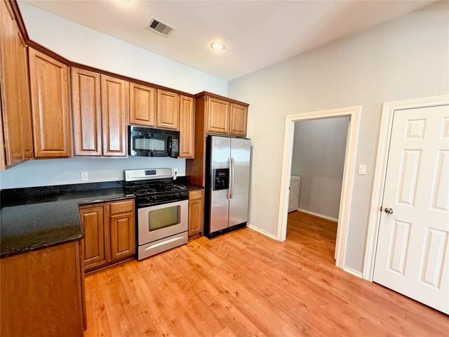 1608 Holman Street, Houston, TX 77004