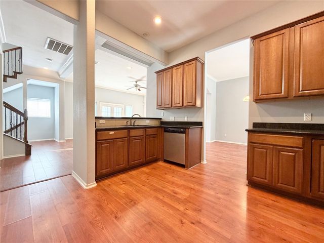 1608 Holman Street, Houston, TX 77004