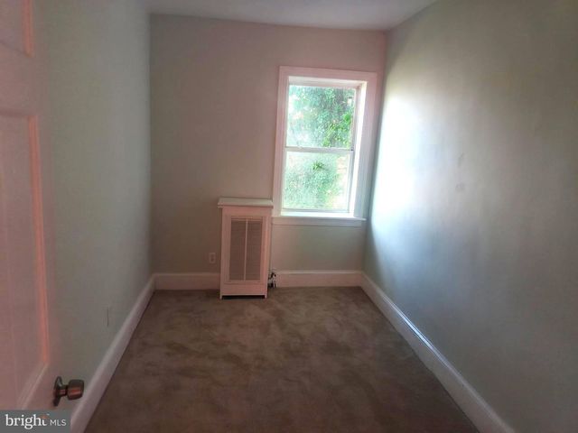 804 BONAPARTE AVE, Baltimore, MD 21218