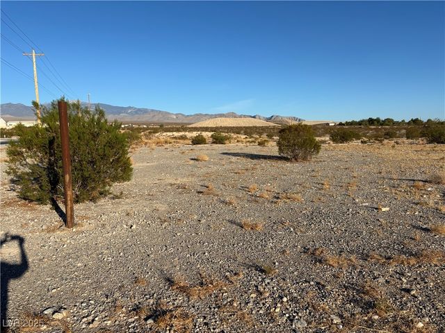 1191 East Mesquite Avenue, Pahrump, NV 89060