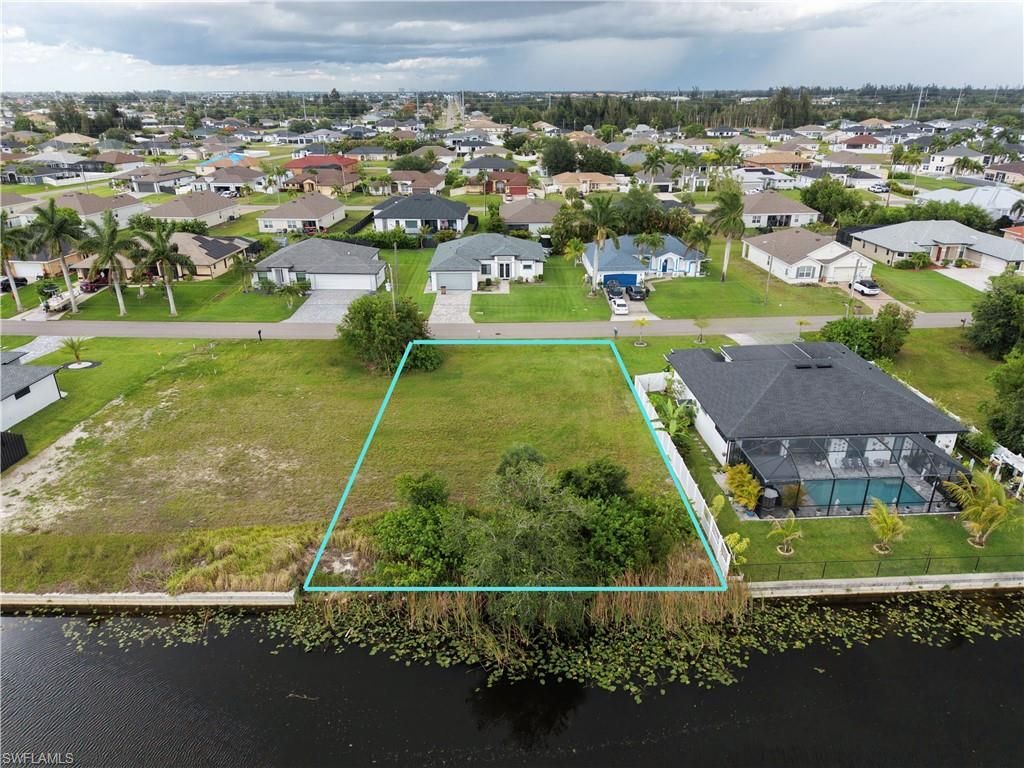 340 SW 26th AVE, CAPE CORAL, FL 33991 — exterior