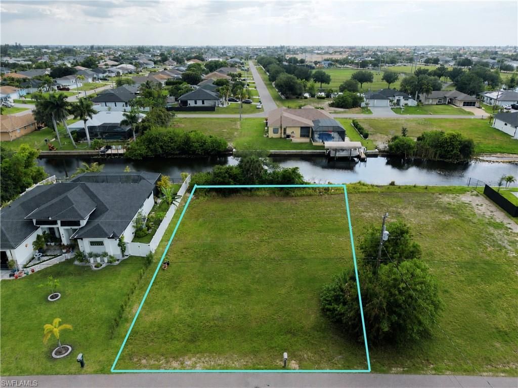 340 SW 26th AVE, CAPE CORAL, FL 33991 — photo 2