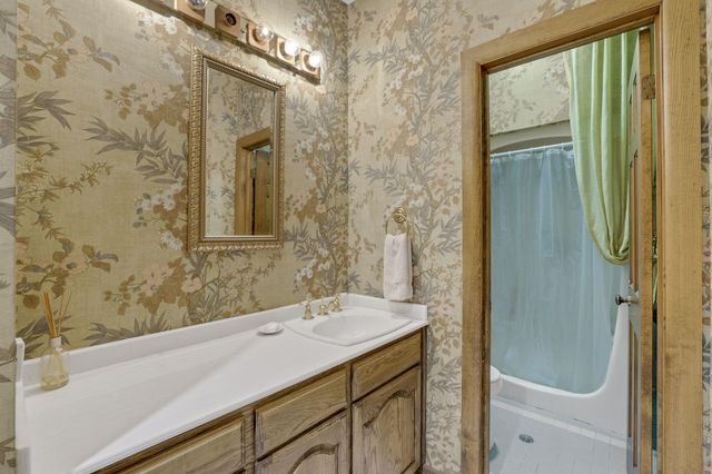 425 Old Fm 224, Coldspring, TX 77331