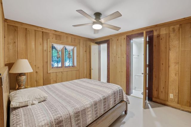 425 Old Fm 224, Coldspring, TX 77331