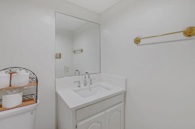 425 Old Fm 224, Coldspring, TX 77331