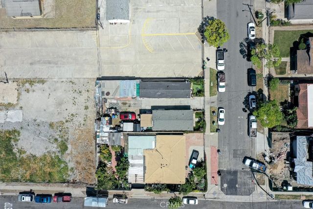 1831 W 3rd, Santa Ana, CA 92703