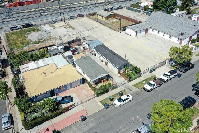 1831 W 3rd, Santa Ana, CA 92703