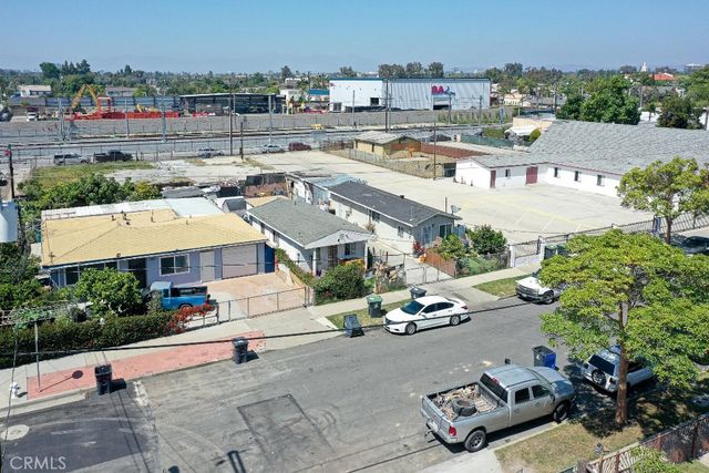 1831 W 3rd, Santa Ana, CA 92703