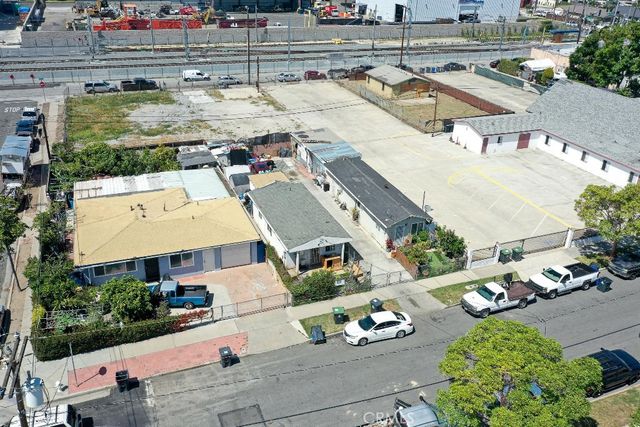 1831 W 3rd, Santa Ana, CA 92703
