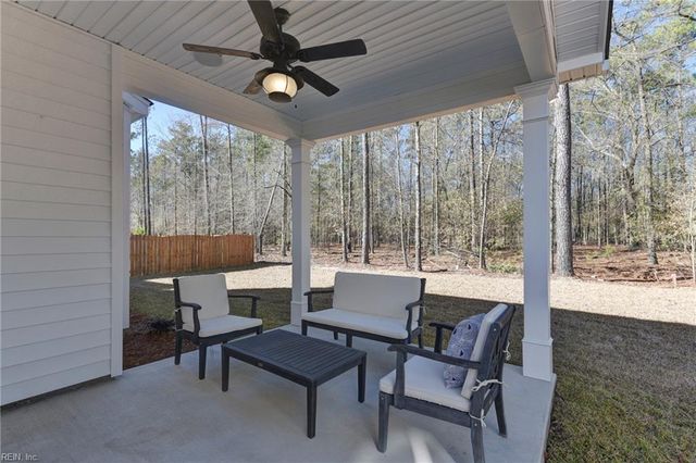 110 Brassy ST, Suffolk, VA 23434