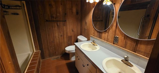 2046 Hwy 268, Yellville, AR 72687