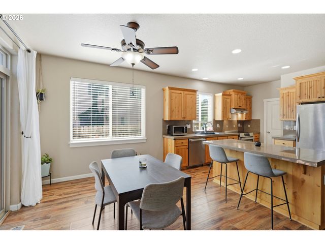 3805 Nw 122ND St, Vancouver, WA 98685