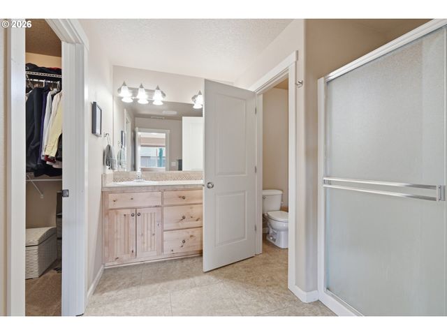 3805 Nw 122ND St, Vancouver, WA 98685