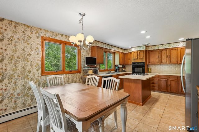 46 Stonegate Drive, Wethersfield, CT 06109