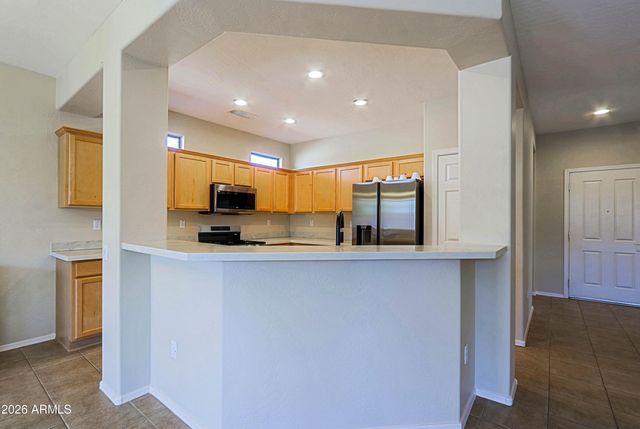 20862 N SEQUOIA CREST Drive, Surprise, AZ 85387