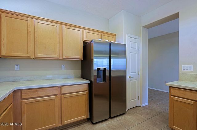 20862 N SEQUOIA CREST Drive, Surprise, AZ 85387