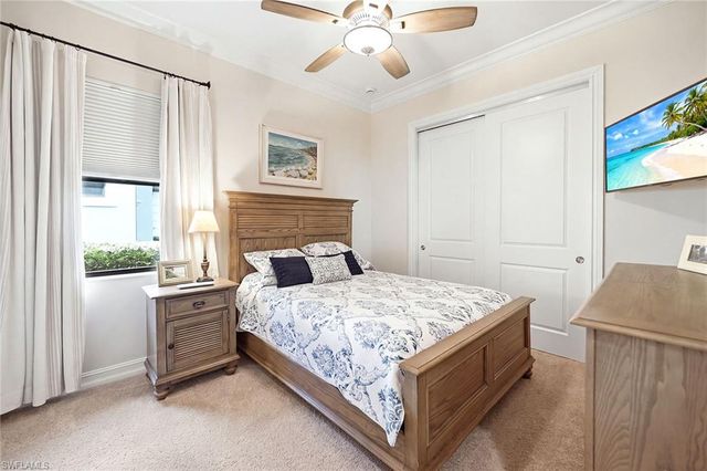 6646 Costa CIR, Naples, FL 34113
