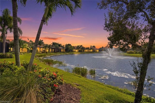 6646 Costa CIR, Naples, FL 34113